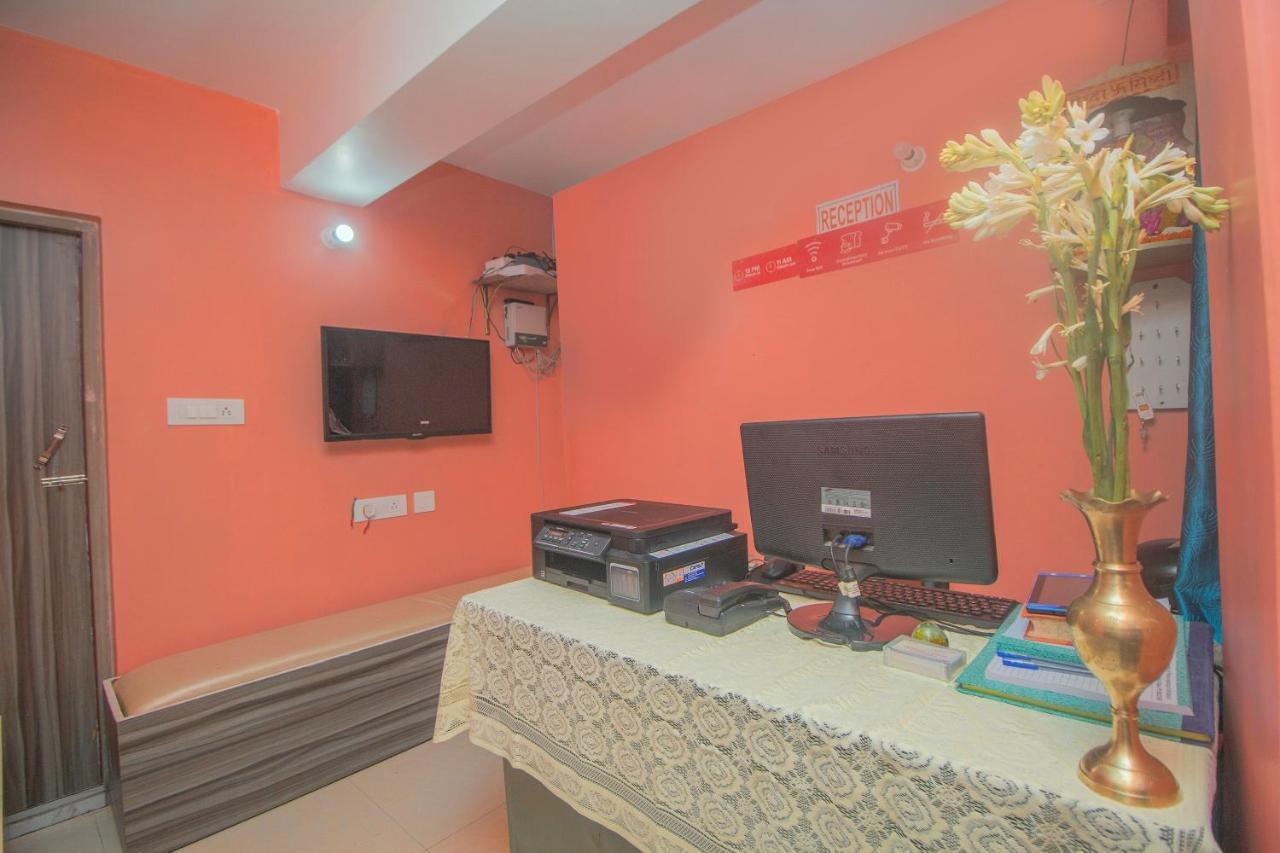 Oyo 30073 Triveni Lodge Siliguri Zewnętrze zdjęcie